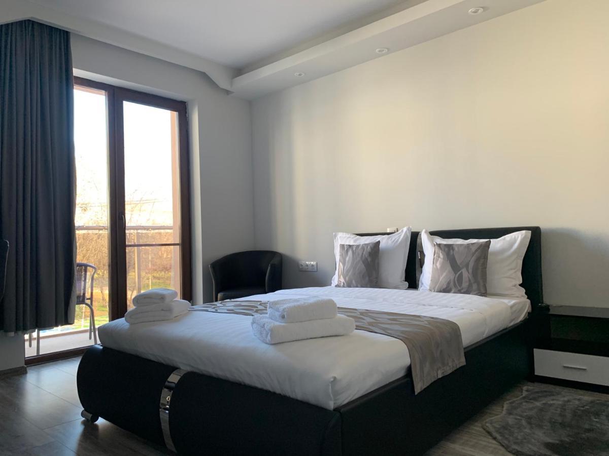 Vivian Apartaments Sandanski Extérieur photo